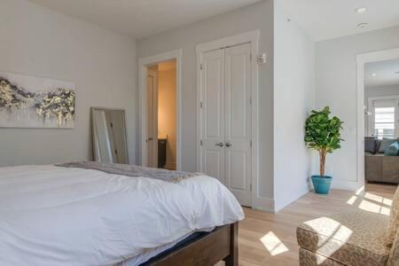 The Briar - Luxurious Condo Near Vanderbilt, 내슈빌 외부 사진