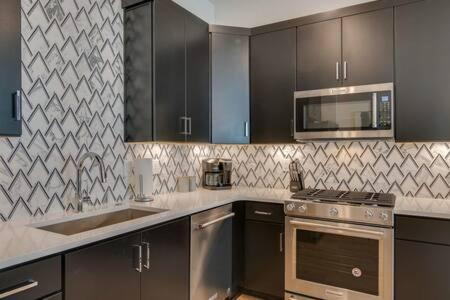 The Briar - Luxurious Condo Near Vanderbilt, 내슈빌 외부 사진